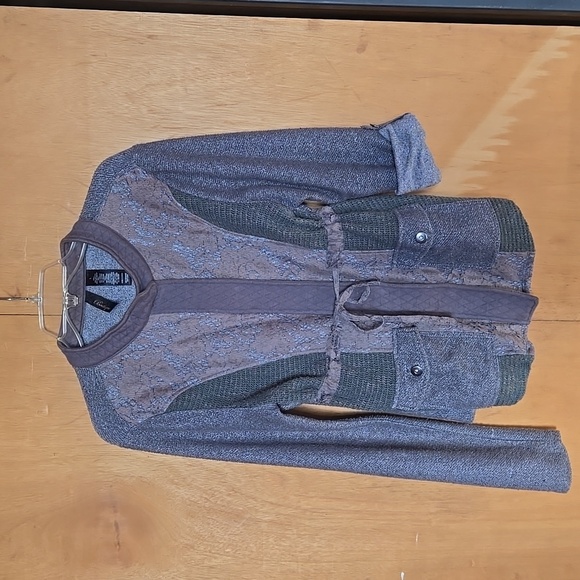 Gray Belted Jacket, BKE Boutique- size L - Picture 3 of 7